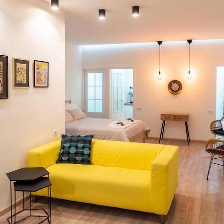 Happy House Apartamento Belgrado Exterior foto