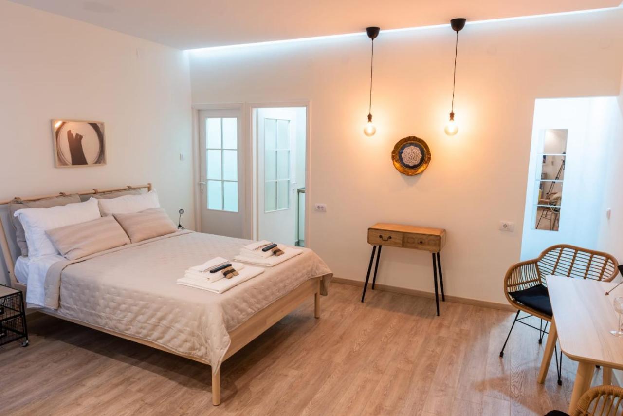 Happy House Apartamento Belgrado Exterior foto